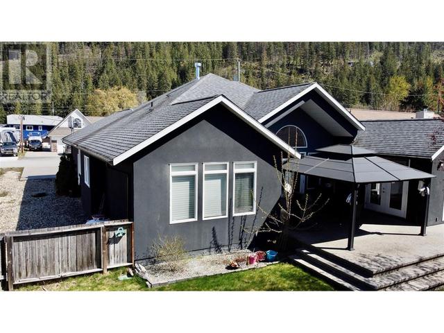 434 Cottonwood Avenue, House detached with 3 bedrooms, 2 bathrooms and 7 parking in Sicamous BC | Image 45