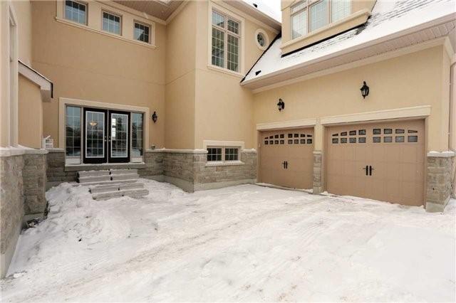 12 Accolade Crt, House detached with 5 bedrooms, 6 bathrooms and 6 parking in Brampton ON | Image 2