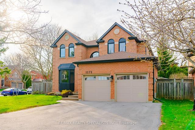 1272 Saddler Circ, House detached with 4 bedrooms, 4 bathrooms and 6 parking in Oakville ON | Image 12