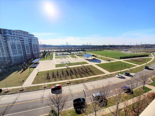 806 - 39 Galleria Pkwy, Condo with 2 bedrooms, 2 bathrooms and 1 parking in Markham ON | Image 9