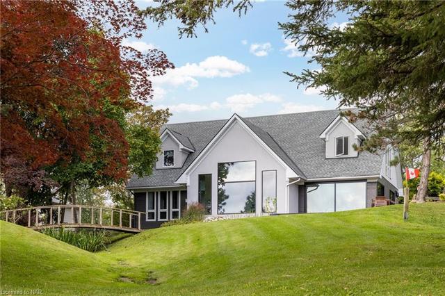 170 Lakeshore Road, House detached with 5 bedrooms, 4 bathrooms and 12 parking in Fort Erie ON | Image 2