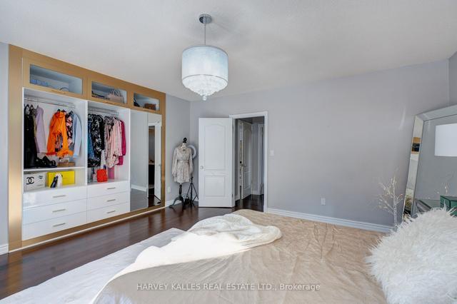 42 Grangemill Cres, House detached with 5 bedrooms, 6 bathrooms and 6 parking in Toronto ON | Image 25