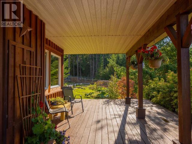6268 Shelter Point Road, House detached with 3 bedrooms, 2 bathrooms and null parking in Powell River D BC | Image 14
