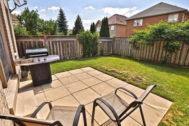 1246 Agram Dr, House attached with 3 bedrooms, 3 bathrooms and 4 parking in Oakville ON | Image 19