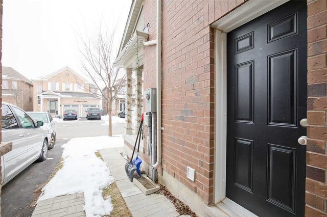 35 Miracle Tr N, House detached with 4 bedrooms, 4 bathrooms and 5 parking in Brampton ON | Image 21