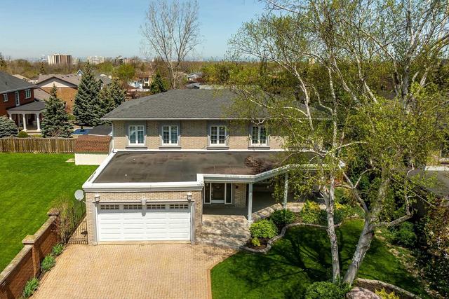 191 Country Club Dr, House detached with 4 bedrooms, 4 bathrooms and 6 parking in Hamilton ON | Image 12