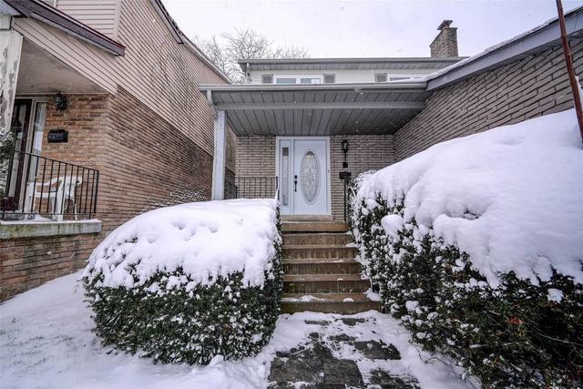 186 Bellamy Rd N, House detached with 3 bedrooms, 4 bathrooms and 5 parking in Toronto ON | Image 12