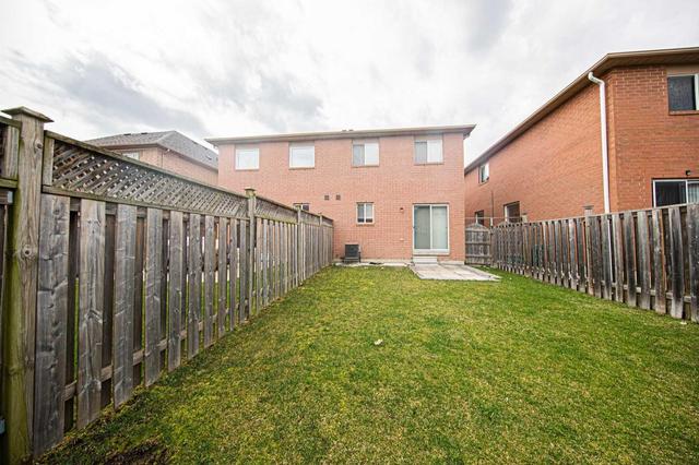 6 Baha Cres, House semidetached with 3 bedrooms, 3 bathrooms and 3 parking in Brampton ON | Image 27