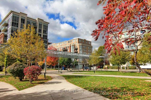 1002 - 1 Shaw St N, Condo with 1 bedrooms, 1 bathrooms and 1 parking in Toronto ON | Image 15