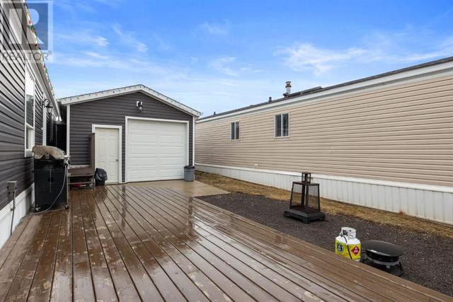 205 Cree Road, House other with 3 bedrooms, 2 bathrooms and 4 parking in Wood Buffalo AB | Image 2