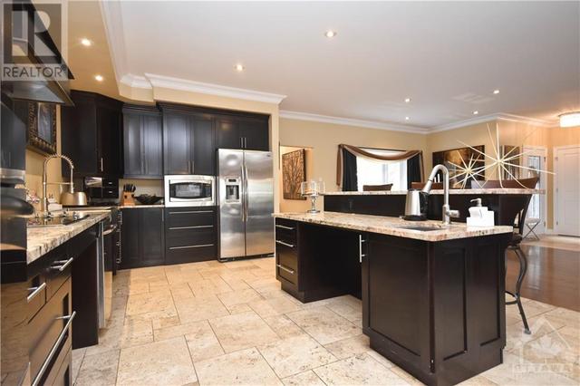 1597 Ste Marie Street, House detached with 4 bedrooms, 3 bathrooms and 10 parking in Russell ON | Image 13
