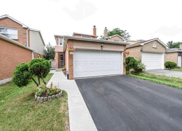 8 Verity Crt, House detached with 3 bedrooms, 4 bathrooms and 4 parking in Brampton ON | Image 1