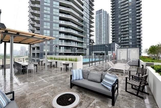 2501 - 10 Park Lawn Rd, Condo with 2 bedrooms, 2 bathrooms and null parking in Toronto ON | Image 5