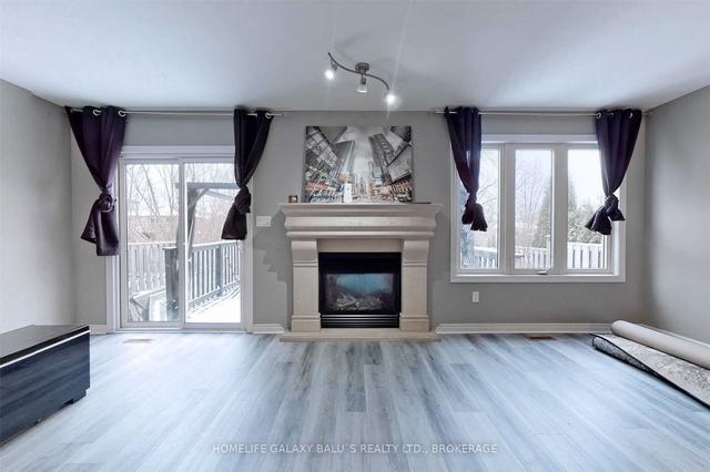 963 Bradshaw Cres, House detached with 3 bedrooms, 3 bathrooms and 3 parking in London ON | Image 2