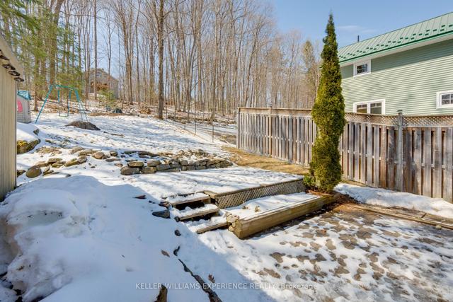 81 Brunel Rd, House detached with 2 bedrooms, 1 bathrooms and 4 parking in Huntsville ON | Image 13