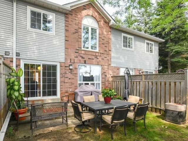 24 Lancewood Cres, Townhouse with 3 bedrooms, 4 bathrooms and 1 parking in Brampton ON | Image 18
