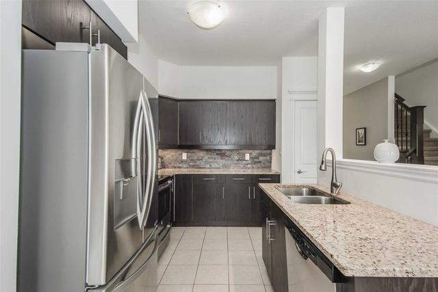 29 - 146 Downey Rd, Townhouse with 3 bedrooms, 3 bathrooms and 2 parking in Guelph ON | Image 11