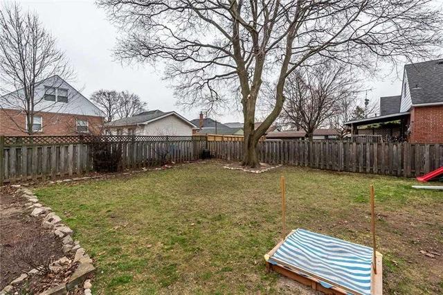 37 East 41st St, House detached with 3 bedrooms, 1 bathrooms and 3 parking in Hamilton ON | Image 30