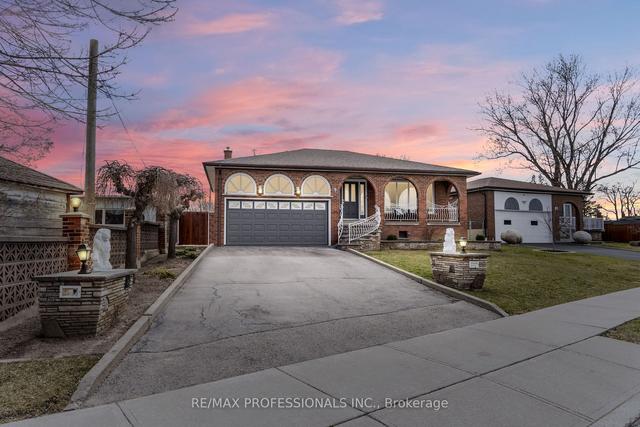 9 Dunreo Dr, House detached with 3 bedrooms, 2 bathrooms and 6 parking in Toronto ON | Image 12