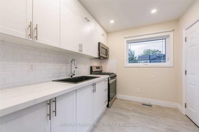 1 - 701 Dupont St, House semidetached with 2 bedrooms, 1 bathrooms and 0 parking in Toronto ON | Image 6