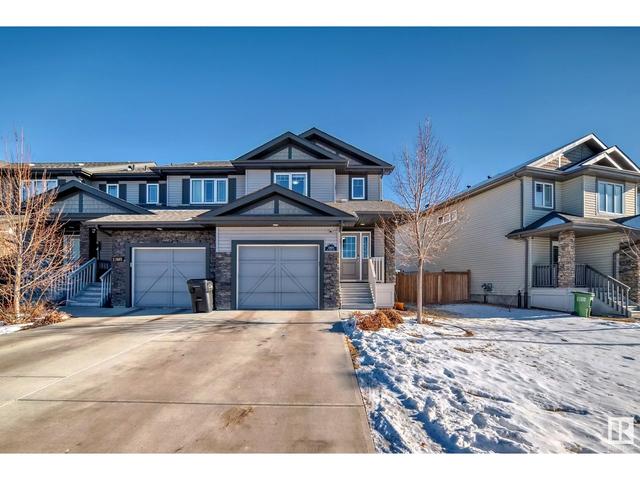 12603 45 St Nw, House attached with 4 bedrooms, 3 bathrooms and null parking in Edmonton AB | Image 2