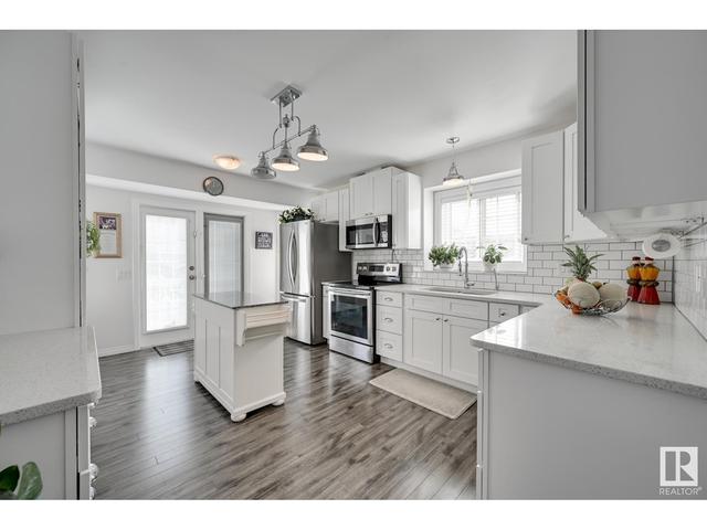 7343 190 St Nw, House detached with 5 bedrooms, 3 bathrooms and null parking in Edmonton AB | Image 5