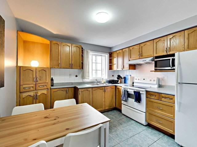 upper - 456 Symington Ave, House semidetached with 2 bedrooms, 1 bathrooms and 0 parking in Toronto ON | Image 13