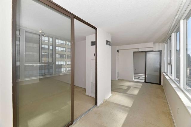 1506 - 45 Carlton St, Condo with 2 bedrooms, 2 bathrooms and 1 parking in Toronto ON | Image 14
