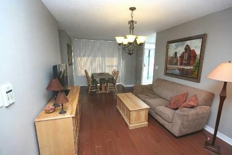 3202 - 23 Hollywood Ave, Condo with 2 bedrooms, 2 bathrooms and 1 parking in Toronto ON | Image 2