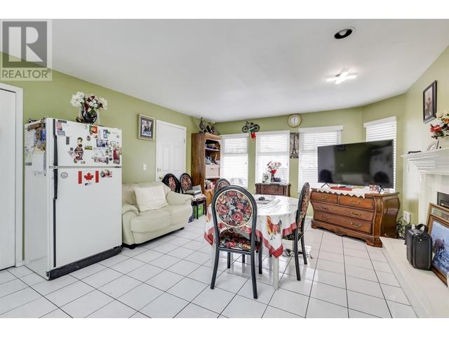 7688 16th Avenue, House detached with 6 bedrooms, 4 bathrooms and 6 parking in Burnaby BC | Image 20
