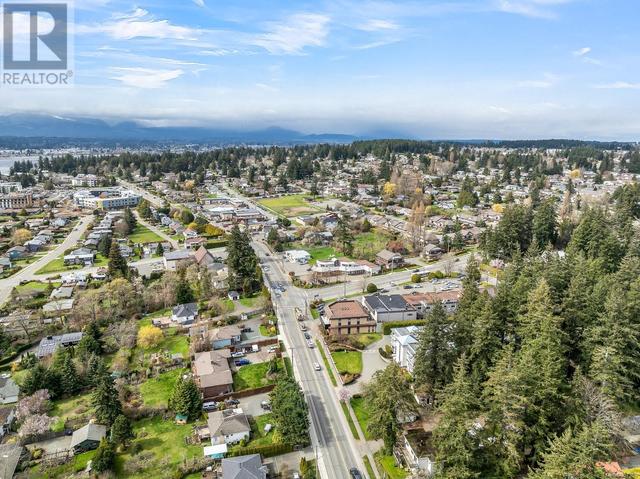 102 - 1970 Comox Ave, Condo with 2 bedrooms, 2 bathrooms and 1 parking in Comox BC | Image 36