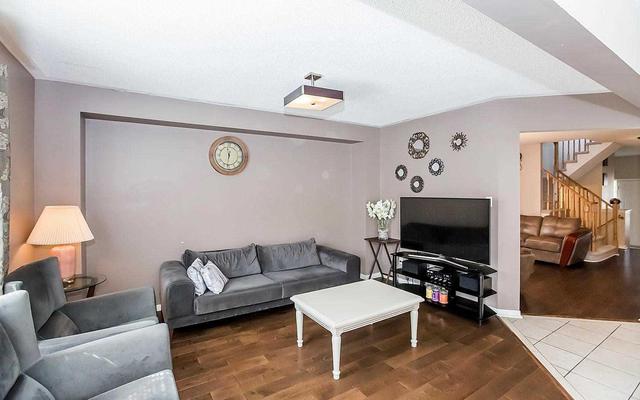 139 Sugarhill Dr, House semidetached with 4 bedrooms, 3 bathrooms and 2 parking in Brampton ON | Image 12