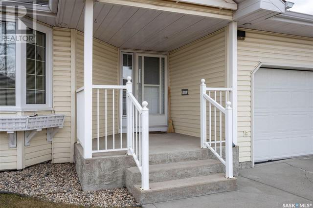3768 Queens Gate, House detached with 2 bedrooms, 2 bathrooms and null parking in Regina SK | Image 5