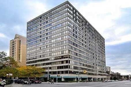 1003 - 71 Charles St E, Condo with 2 bedrooms, 2 bathrooms and 1 parking in Toronto ON | Image 1