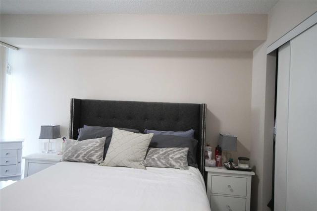1201 - 2191 Yonge St, Condo with 1 bedrooms, 2 bathrooms and 1 parking in Toronto ON | Image 14