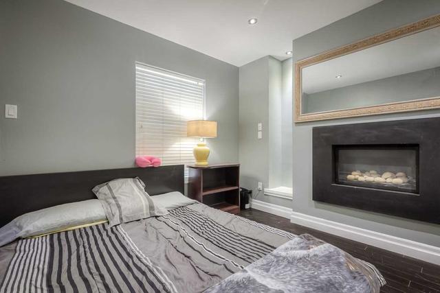 1531 Queen St E, House semidetached with 3 bedrooms, 4 bathrooms and 0 parking in Toronto ON | Image 4