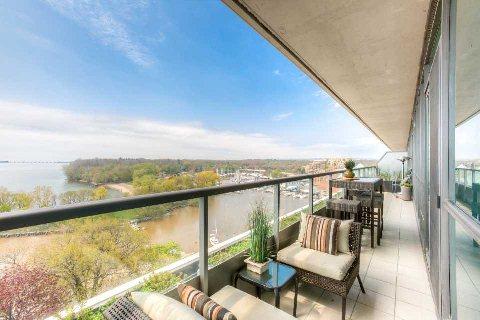 sph12 - 11 Bronte Rd, Condo with 2 bedrooms, 3 bathrooms and 2 parking in Oakville ON | Image 16