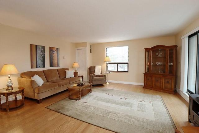 305 - 966 Queenston Road, Condo with 2 bedrooms, 1 bathrooms and null parking in Hamilton ON | Image 23