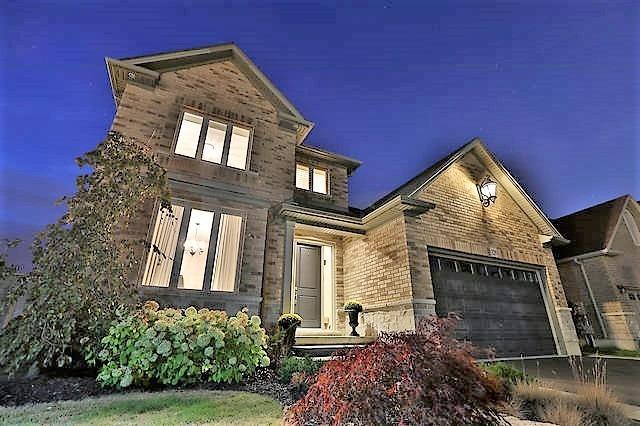 329 John Frederick Dr, House detached with 4 bedrooms, 3 bathrooms and 4 parking in Hamilton ON | Image 12