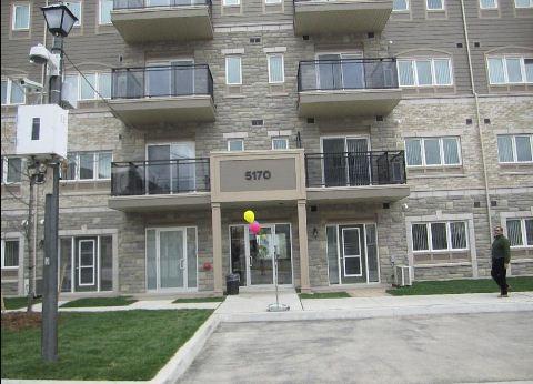 212 - 5170 Winston Churchill Blvd, Condo with 2 bedrooms, 2 bathrooms and 1 parking in Mississauga ON | Image 1
