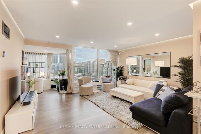 1208 - 1 Palace Pier Crt, Condo with 2 bedrooms, 2 bathrooms and 1 parking in Toronto ON | Image 8