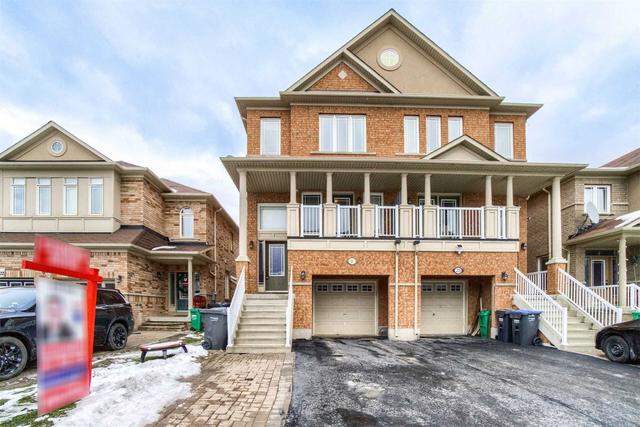 26 Saint Grace Crt, House semidetached with 3 bedrooms, 4 bathrooms and 2 parking in Brampton ON | Image 1