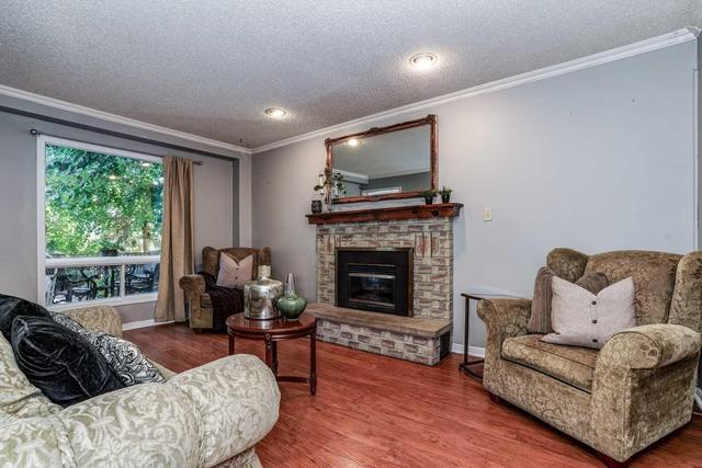 3 Clinton Crt, House detached with 4 bedrooms, 3 bathrooms and 4 parking in Clarington ON | Image 12