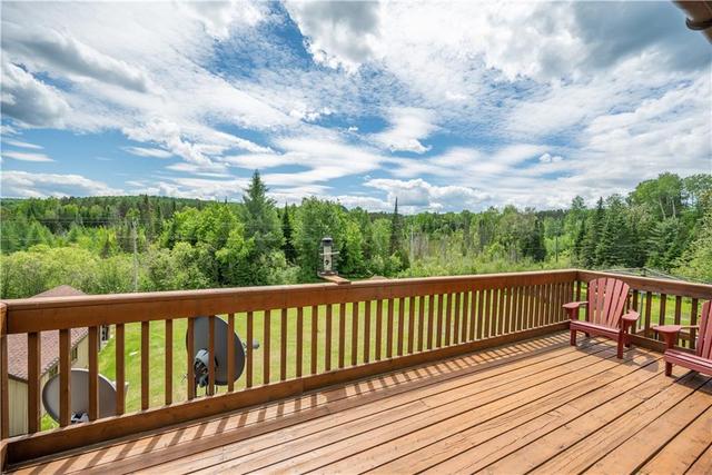 17895 60 Highway, House detached with 3 bedrooms, 2 bathrooms and 10 parking in Madawaska Valley ON | Image 10