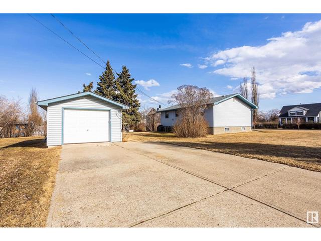 5120 50 Av, House detached with 3 bedrooms, 1 bathrooms and 1 parking in Legal AB | Image 25