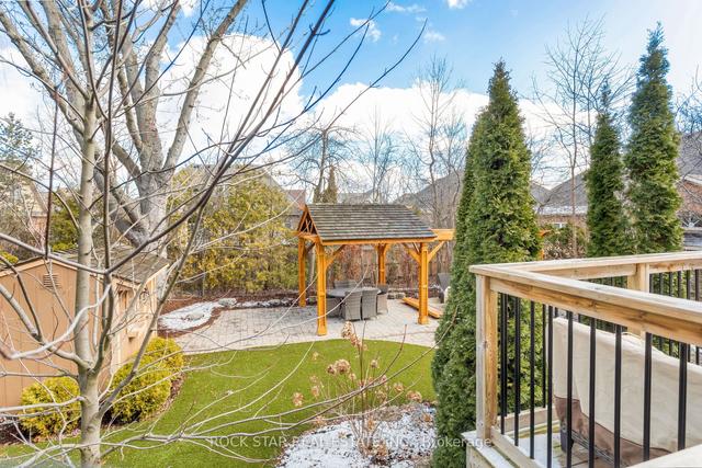 2431 Old Carriage Rd, House detached with 5 bedrooms, 6 bathrooms and 11 parking in Mississauga ON | Image 3
