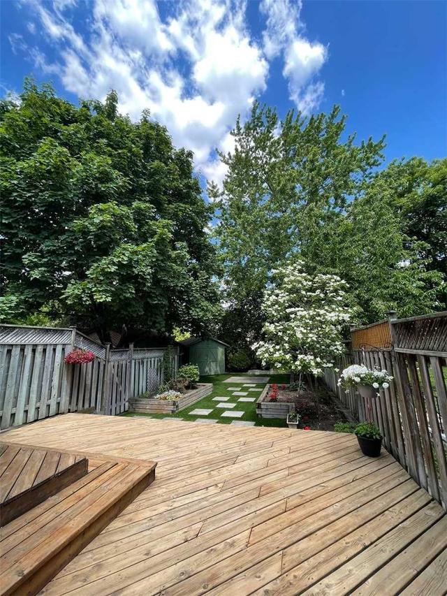 160 Elmwood Ave, House detached with 4 bedrooms, 3 bathrooms and 3 parking in Toronto ON | Image 29