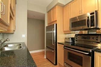 lph 06 - 8 Rean Dr, Condo with 2 bedrooms, 2 bathrooms and 2 parking in Toronto ON | Image 3