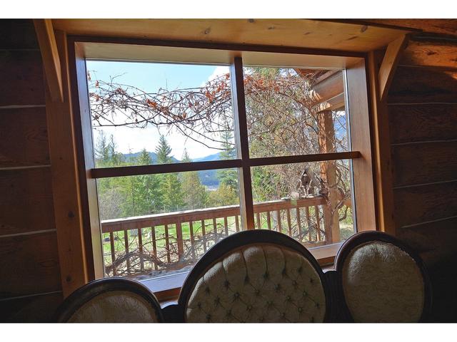 8907 Martens Road, House detached with 3 bedrooms, 2 bathrooms and null parking in Central Kootenay H BC | Image 26