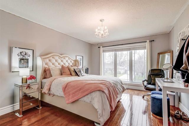 656 Geneva St, House detached with 4 bedrooms, 5 bathrooms and 6 parking in St. Catharines ON | Image 16